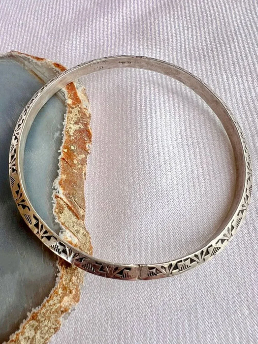 Navajo hard find